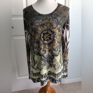 Long sleeved top + Cach’e